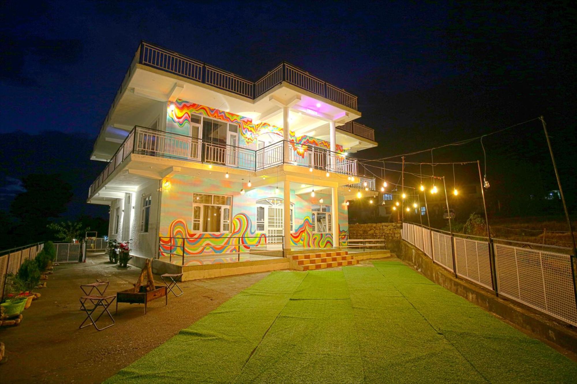 The Bunksters Bir Hostel Exterior photo